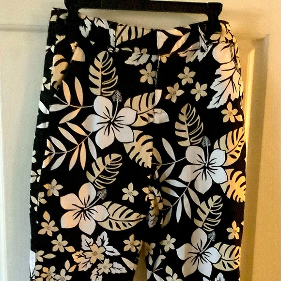 Cherokee Pants - Cherokee brand capris